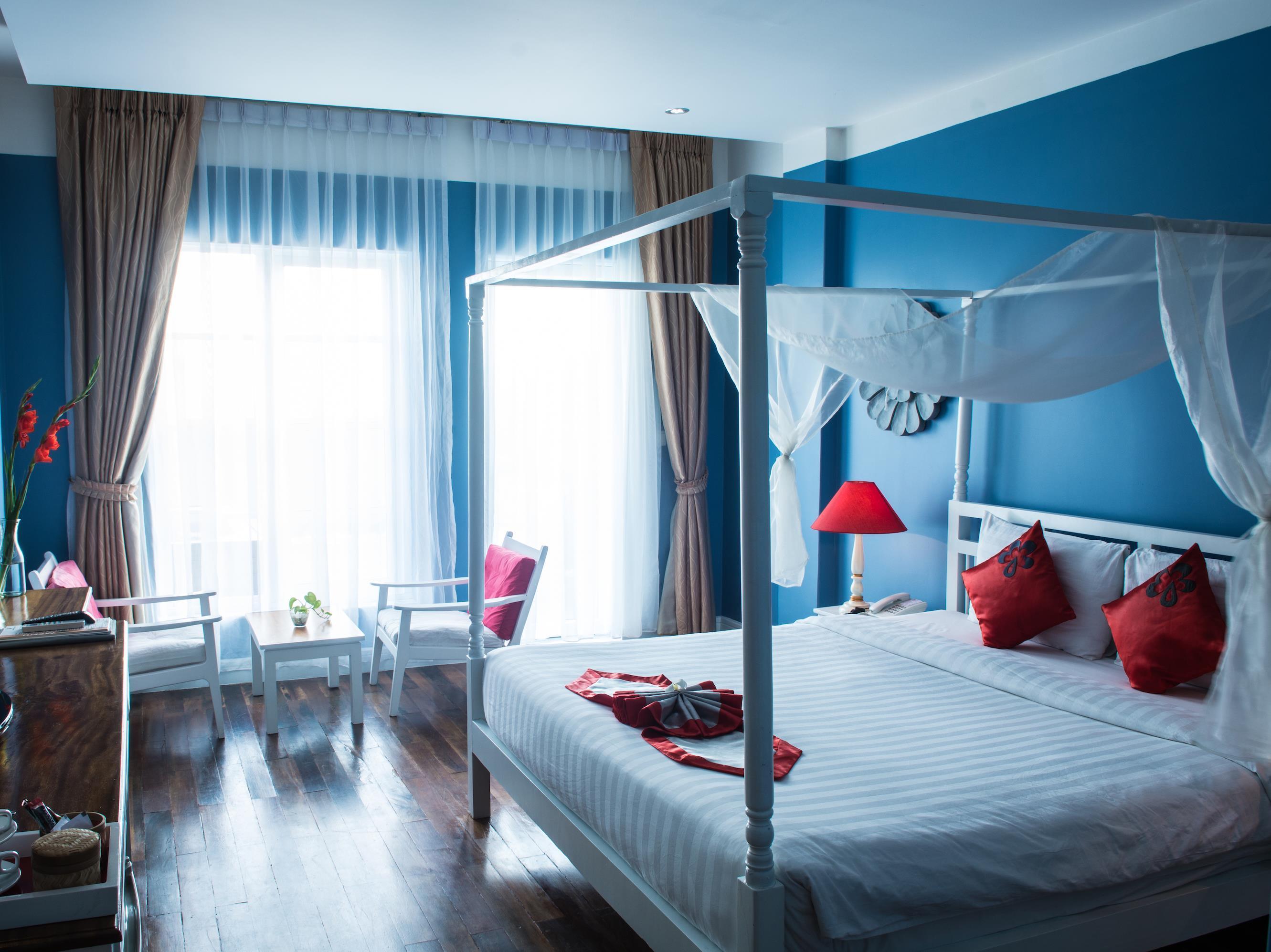 The Frangipani Royal Palace Hotel 4*