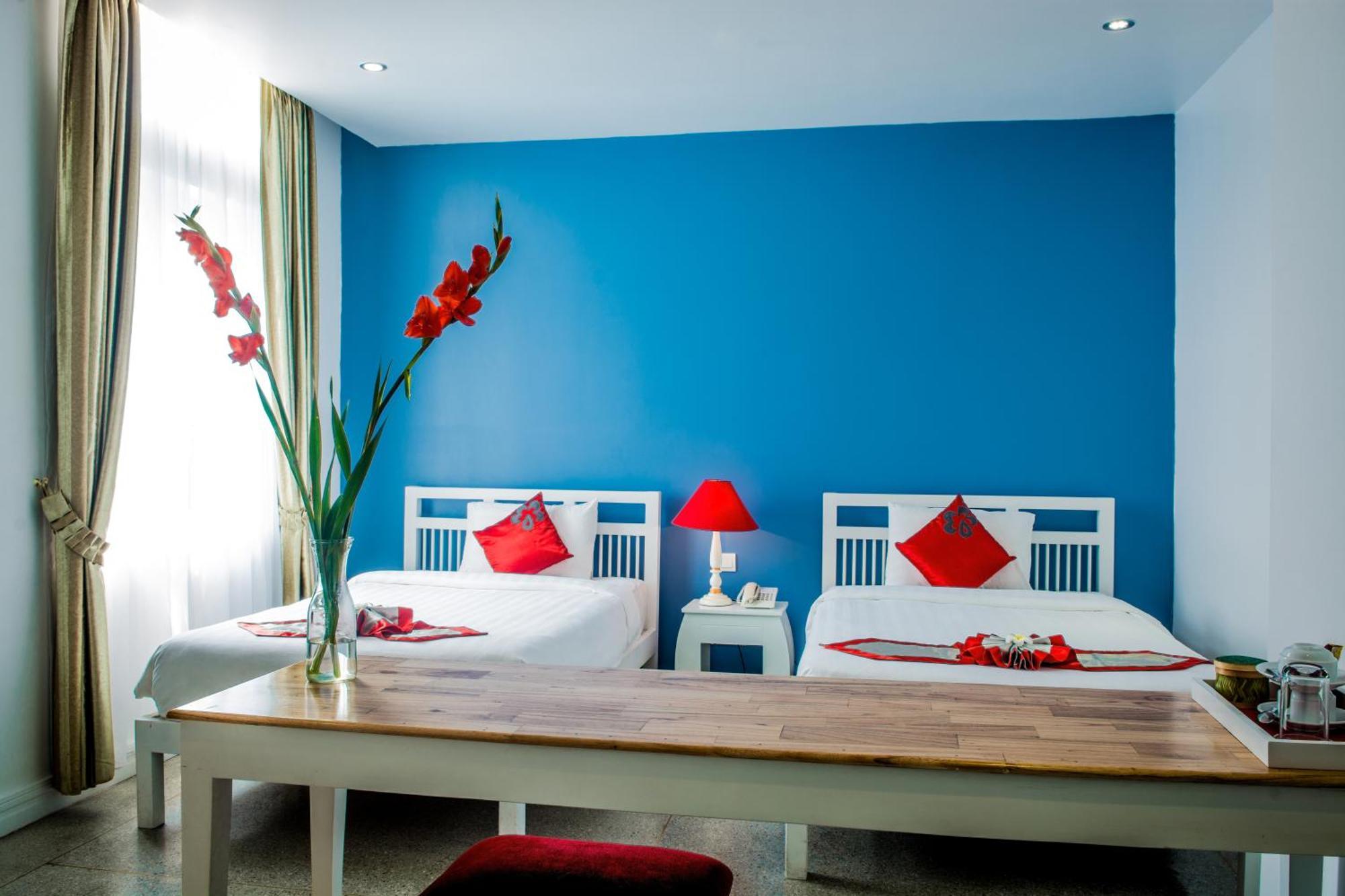 Hotel The Frangipani Royal Palace 4*