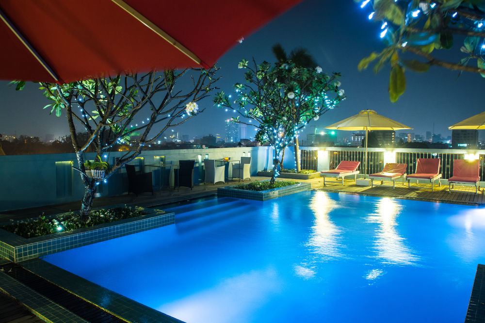 The Frangipani Royal Palace